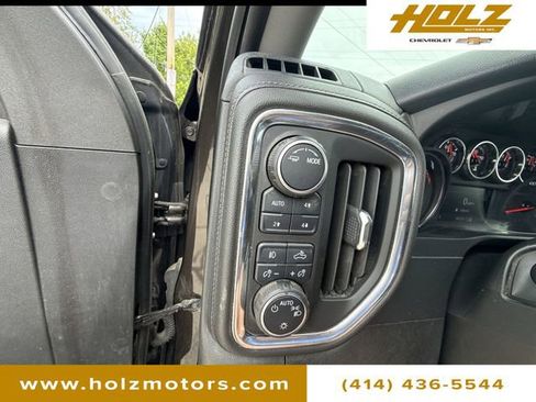 Certified 2021 Chevrolet Silverado 1500 LT Trail Boss w/ Convenience Package II AWD/4WD image 17