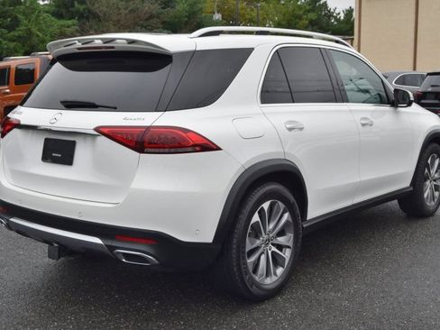 Used 2021 Mercedes-Benz GLE 350 4MATIC w/ Premium Package image 11