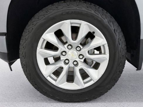 Used 2019 Chevrolet Silverado 1500 Custom w/ Custom Value Package image 25