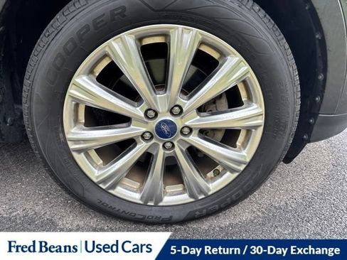 Used 2017 Ford Escape Titanium AWD/4WD image 23