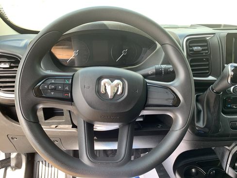 Used 2024 RAM ProMaster 2500 image 25