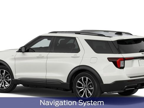 New 2026 Ford Explorer ST-Line image 2