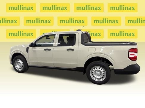 New 2025 Ford Maverick XL w/ Equipment Group 102A image 10