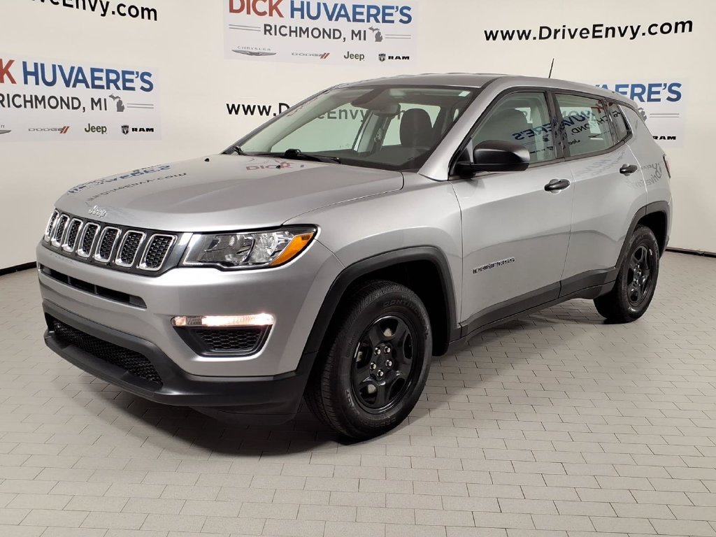 Used 2021 Jeep Compass Sport w/ Cold Weather Group FWD image 1