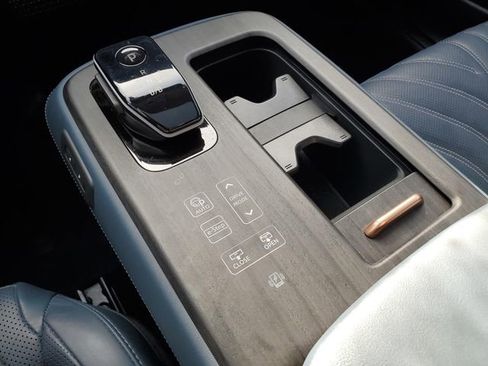 Certified 2023 Nissan Ariya PLATINUM+ e-4ORCE image 24