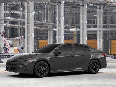 New 2026 Toyota Camry SE image 3