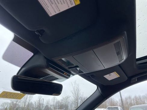 Certified 2025 MAZDA CX-70 3.3 Turbo S w/ Premium Plus image 31