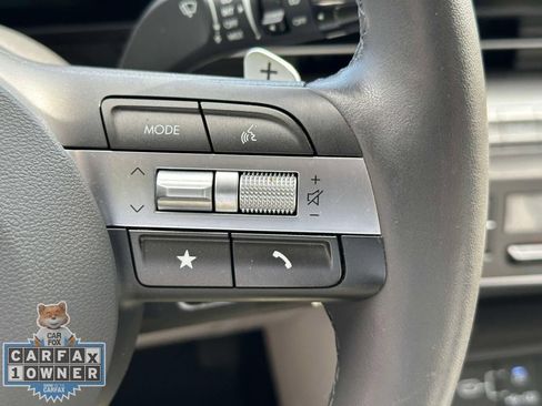 Used 2025 Hyundai Kona Limited AWD/4WD image 24