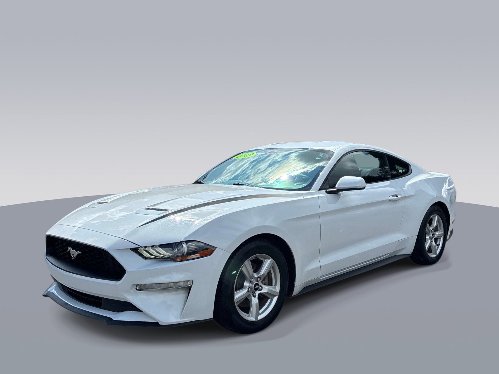 Used 2019 Ford Mustang Coupe RWD image 3