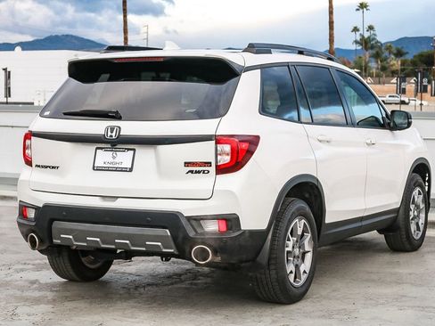 Used 2023 Honda Passport TrailSport image 7