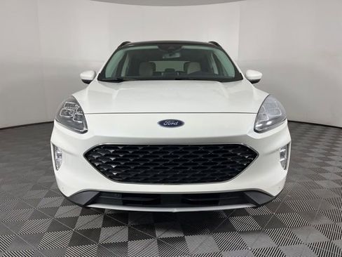 Used 2021 Ford Escape Titanium w/ Class II Trailer Tow Package image 4