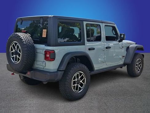 Used 2024 Jeep Wrangler Unlimited Rubicon w/ Safety Group AWD/4WD image 4