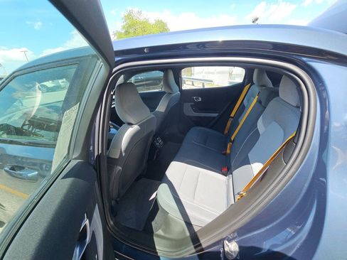 Used 2023 Polestar Polestar 2 w/ Pilot Pack image 6