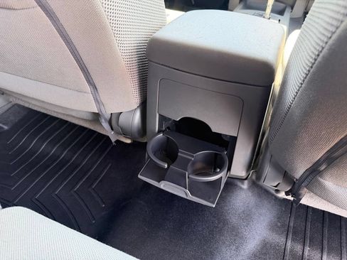 Used 2019 Nissan Frontier SV AWD/4WD image 27