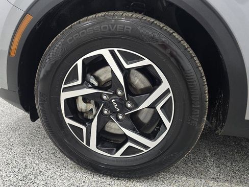 Used 2023 Kia Sportage LX FWD image 36
