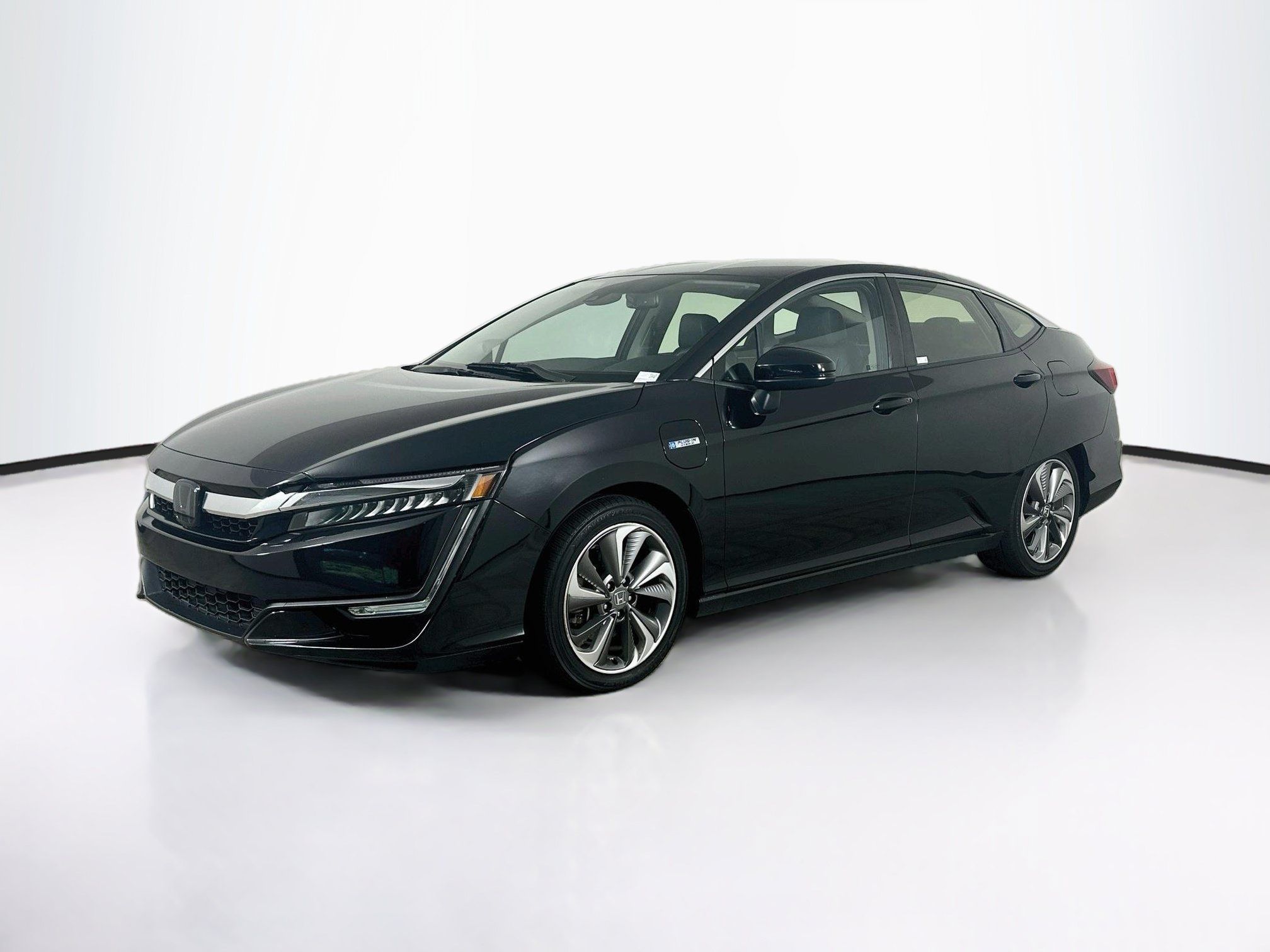 Used 2018 Honda Clarity Plug-In Hybrid image 3