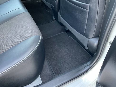 Used 2016 Toyota Corolla S image 36