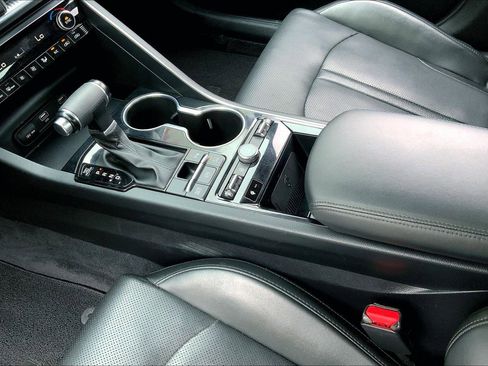 Used 2022 Kia K5 EX w/ EX Premium Package image 16