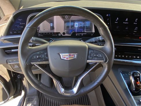 Certified 2023 Cadillac Escalade Premium Luxury image 24