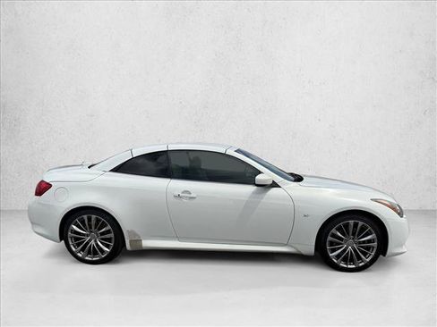 Used 2014 INFINITI Q60 Convertible w/ Premium Package RWD image 4