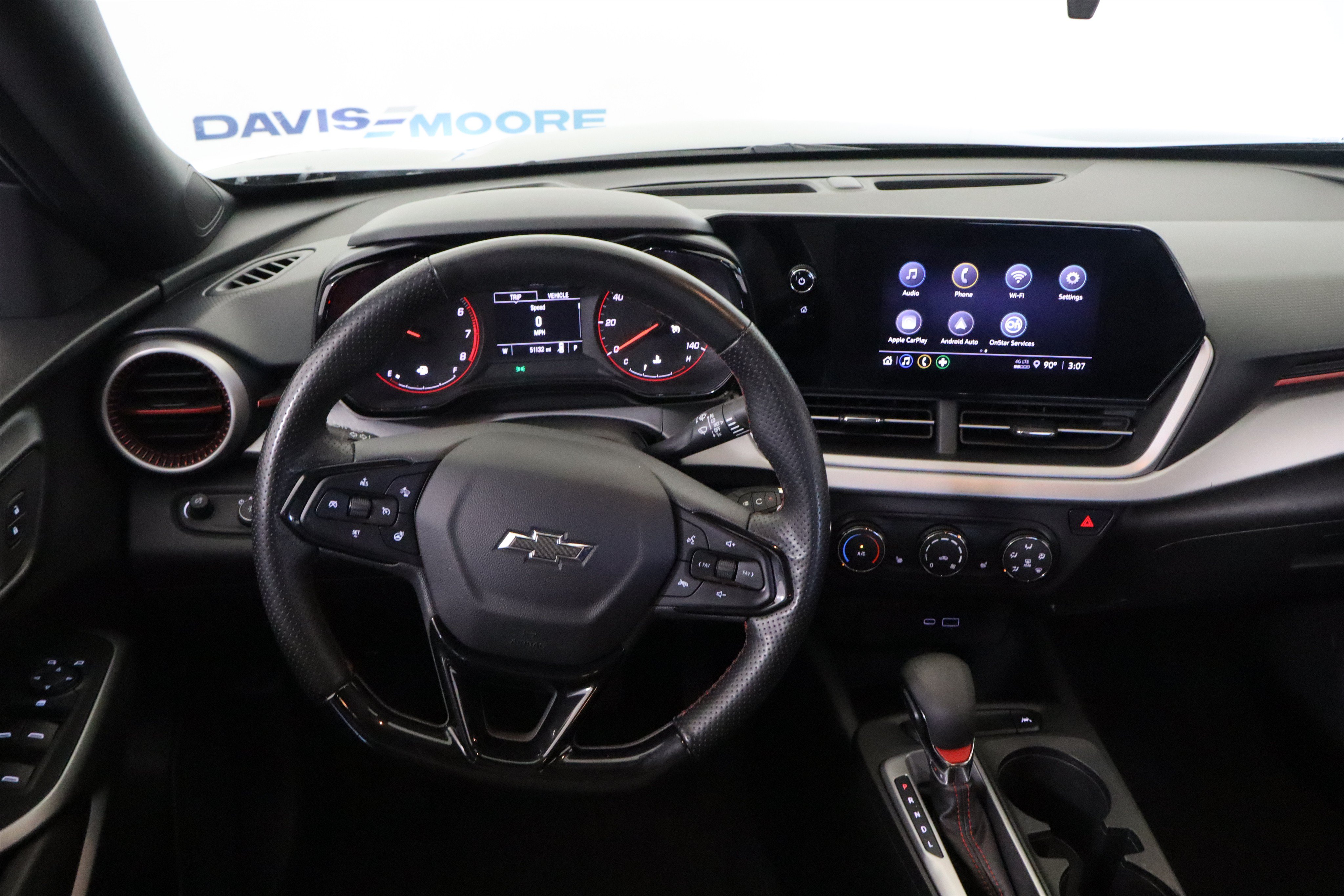 Used 2024 Chevrolet Trax RS FWD image 18