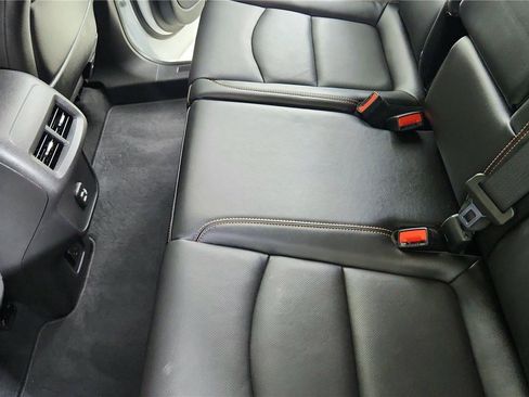 Used 2021 GMC Terrain SLT image 22