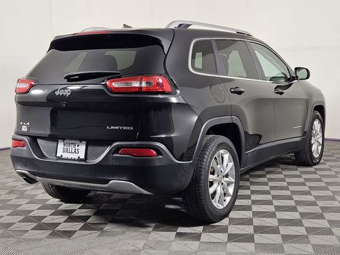 Used 2016 Jeep Cherokee Limited image 5