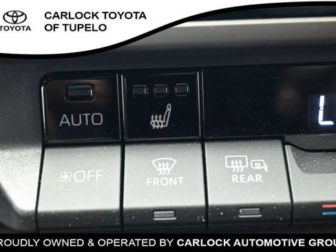 Used 2026 Toyota Camry XSE FWD image 30
