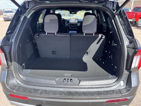 New 2026 Ford Explorer Platinum image 24