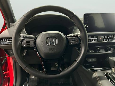 Used 2026 Honda HR-V Sport image 12