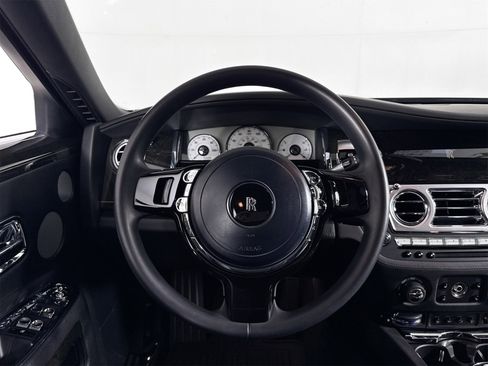 Used 2014 Rolls-Royce Ghost image 10