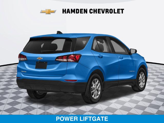 Used 2024 Chevrolet Equinox RS AWD/4WD image 2