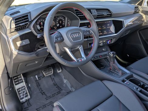New 2025 Audi Q3 2.0T Premium Plus image 8