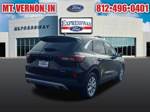 Used 2023 Ford Escape Active w/ Tech Pack #2 AWD/4WD image 7