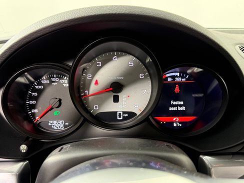 Used 2017 Porsche 718 Cayman S image 27