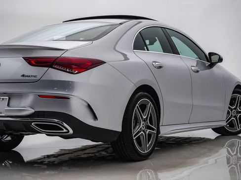 Used 2023 Mercedes-Benz CLA 250 4MATIC image 10