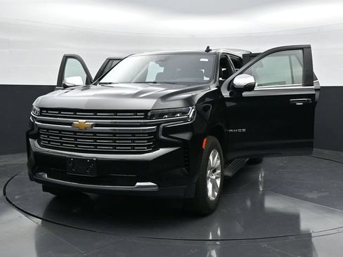 Used 2023 Chevrolet Tahoe Premier w/ Premium Package 2 AWD/4WD image 45