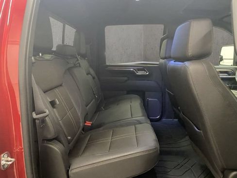 Used 2024 Chevrolet Silverado 2500 High Country w/ Technology Package AWD/4WD image 23