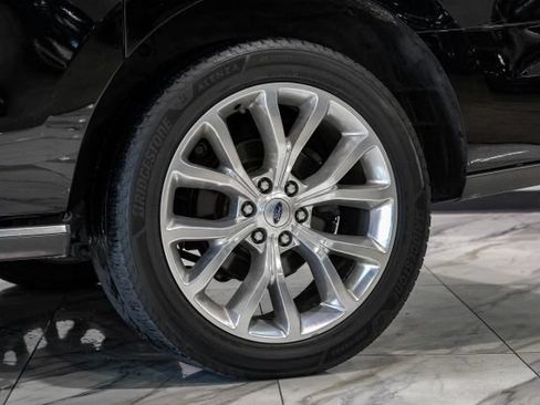 Used 2018 Ford Expedition Max Limited w/ Equipment Group 302A AWD/4WD image 85