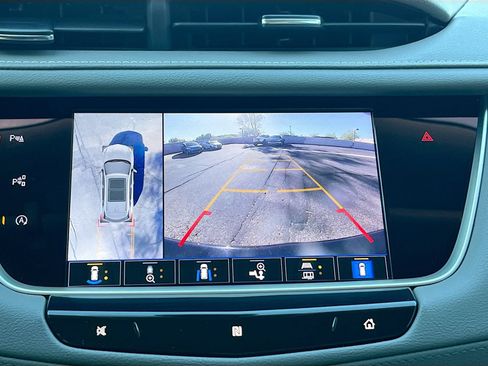 Used 2021 Cadillac XT5 Premium Luxury AWD/4WD image 14