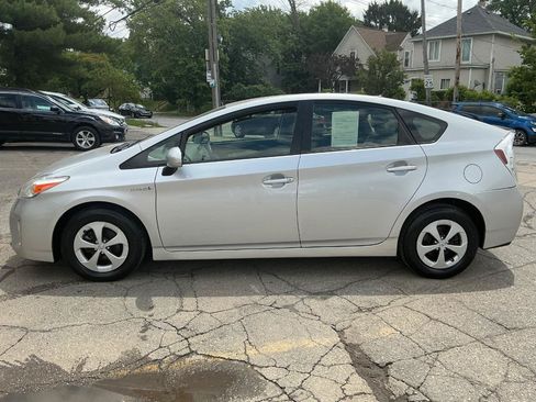 Used 2013 Toyota Prius Three FWD image 6