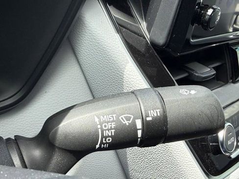 Used 2024 Toyota Corolla SE FWD image 27
