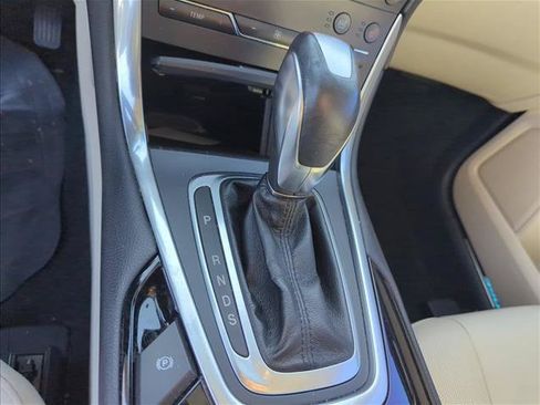Used 2017 Ford Edge Titanium w/ Equipment Group 301A FWD image 20