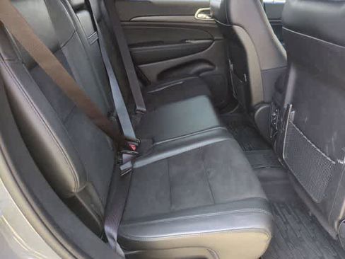 Used 2021 Jeep Grand Cherokee Laredo X image 22