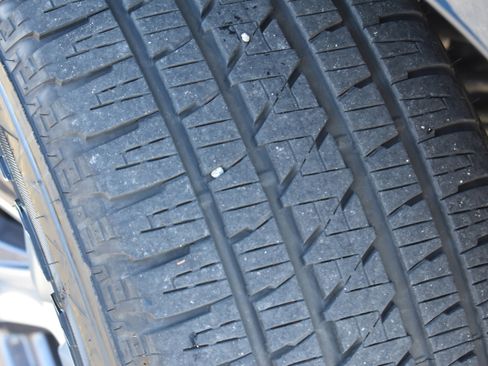 Used 2024 RAM 1500 Laramie image 11