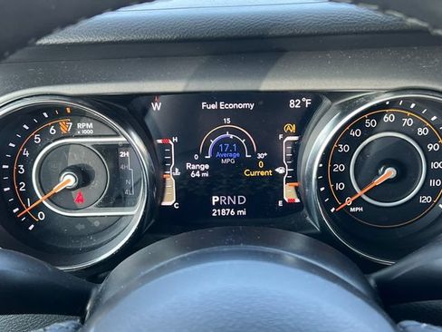 Used 2022 Jeep Wrangler Unlimited Sport w/ Uconnect 4C Nav & Sound Group AWD/4WD image 17