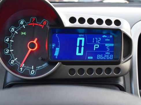 Used 2016 Chevrolet Sonic LS image 27