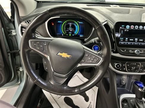 Used 2018 Chevrolet Volt LT w/ LT Driver Confidence Package FWD image 4