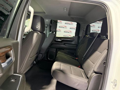 Used 2024 GMC Sierra 1500 SLE image 28