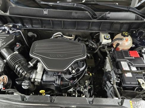 Used 2018 GMC Acadia Denali w/ LPO, Cargo Package image 32